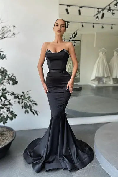 Black Mermaid Beadings Long Evening Gowns