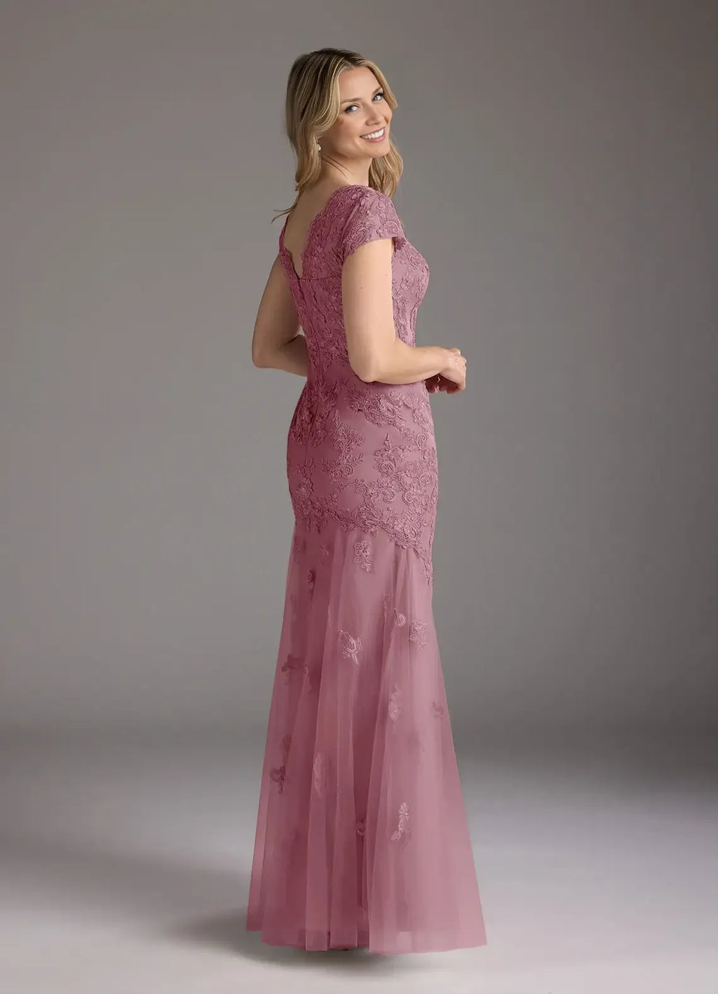 Stylish Refined Elegant Tulle Mermaid V-Neck Floor-Length Mother of the Bride Dress