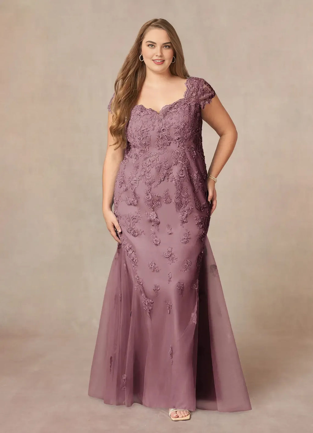 Sophisticated Graceful Elegant Tulle Mermaid V-Neck Floor-Length Mother of the Bride Dress