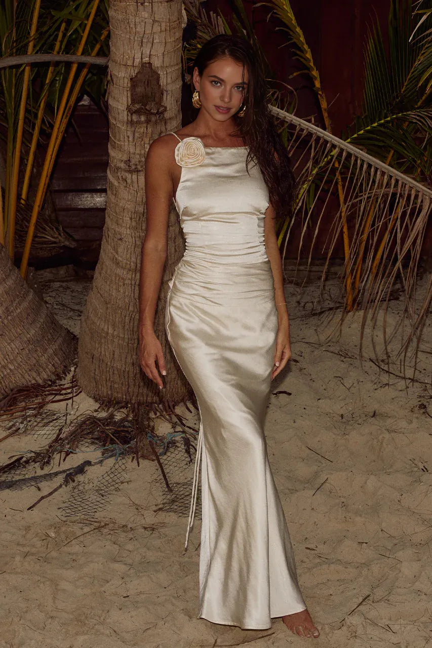 Refined Beautiful Timeless Special Occasion Sophisticated Elegant Satin Sleeveless Floor-Length Prom Dress