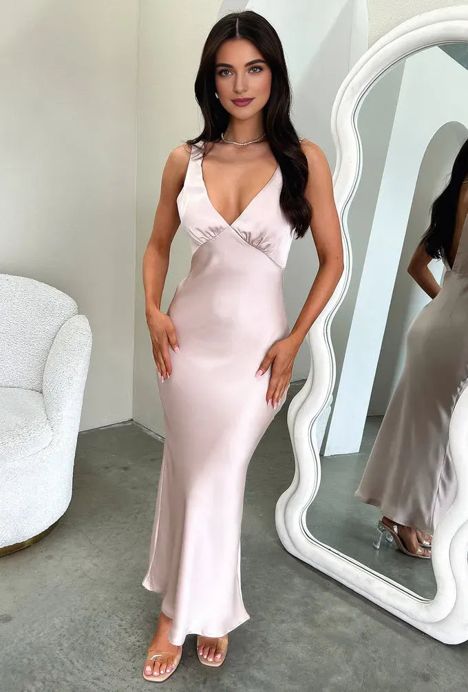 Special Occasion Sophisticated Graceful Elegant Satin Sheath V-Neck Sleeveless Floor-Length Prom Dress