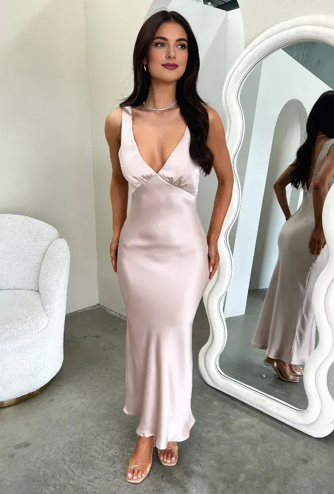 Special Occasion Sophisticated Graceful Elegant Satin Sheath V-Neck Sleeveless Floor-Length Prom Dress