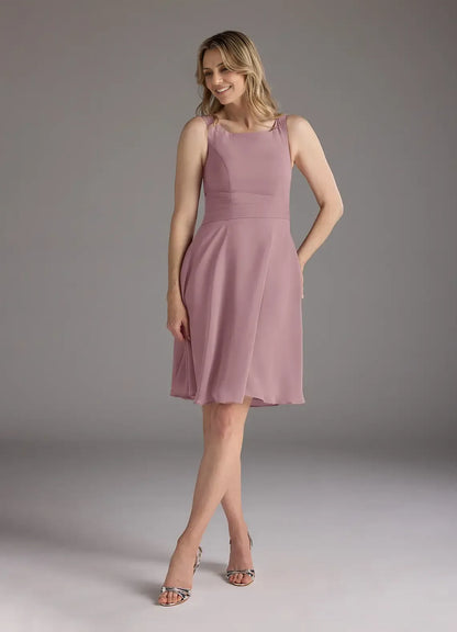 Elegant Dusty Rose Chiffon A-Line Scoop Neck Pleated Knee-Length Mother of the Bride Dress