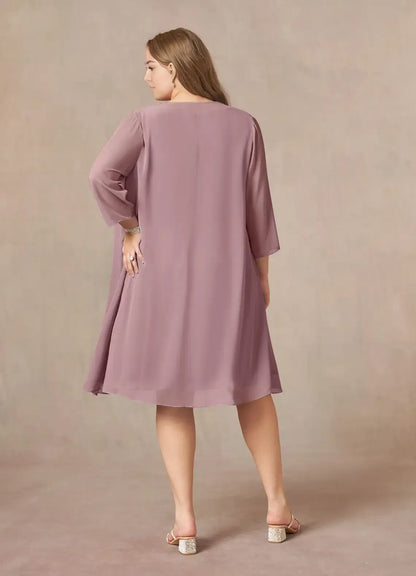 Elegant Dusty Rose Chiffon A-Line Scoop Neck Pleated Knee-Length Mother of the Bride Dress