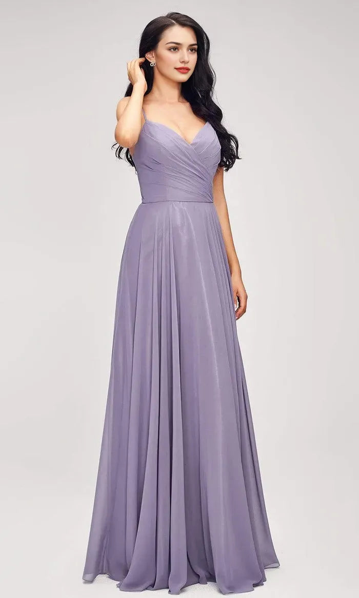 Lavender Evening Dress with Plunging V - Neckline Spaghetti Straps Ruched Bodice and Flowing Maxi Skirt for Elegant Occasions