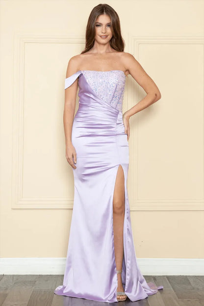Luxurious Red Beaded A-Line Strapless Classic-Sleeve Classic-Back Floor-Length Evening Dress