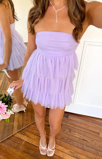 Romantic Red Ruffled A-Line Sweetheart Classic-Sleeve Classic-Back Floor-Length Homecoming Dress