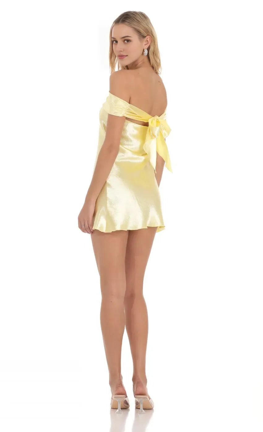 Yellow Lemon Homecoming Dress Off Shoulder Neckline Flowy Fit Perfect for Sophisticated School Dances Timeless Reunion Memories