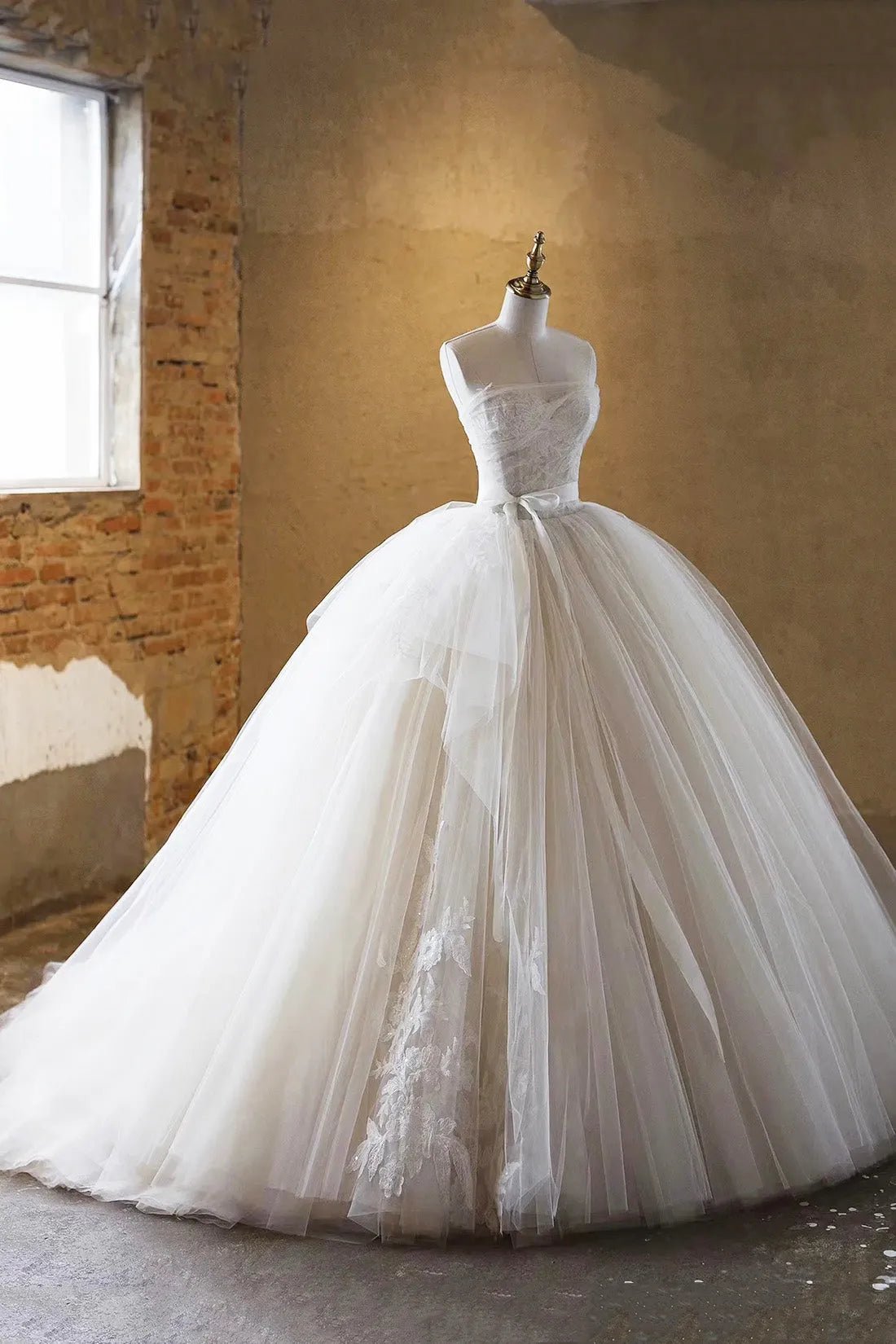 Champagne Light Ball Gown Sweetheart Long Prom Dress Beautiful Formal Dress Wedding Dress