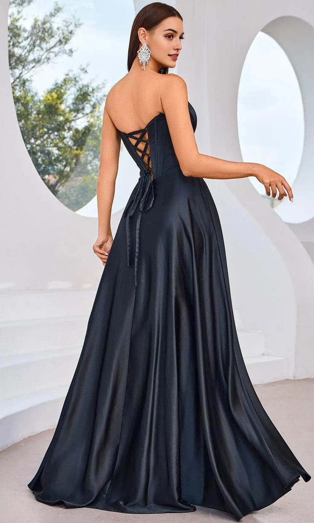 Lilac Strapless Evening Dresses with Pleated BodiceTimeless Elegance for Formal Occasions