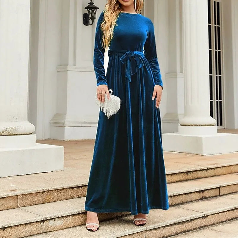 Green Luxurious A-line Crew Neck Long-sleeve Belted Emerald Maxi Evening Dress