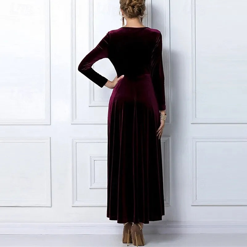 Plum Luxurious A-line V-neck Long-sleeve Ruched Maxi Evening Dress for Women Hot Sale