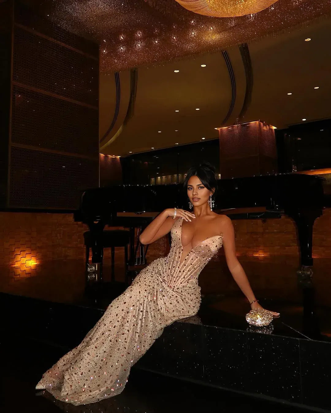 Beautiful Timeless Special Occasion Elegant Black Lace Sheath Sleeveless Floor-Length Evening Dress