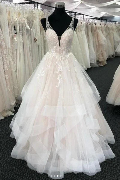 Luxurious Princess Wedding Dress With Ruffles