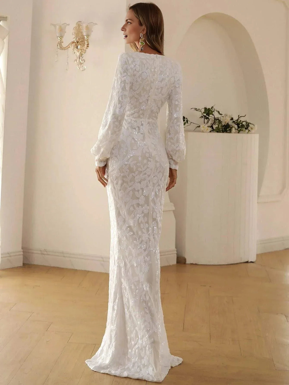 Timeless Chic Elegant Burgundy Sequin Mermaid V-Neck Long Sleeve Long Prom Dress