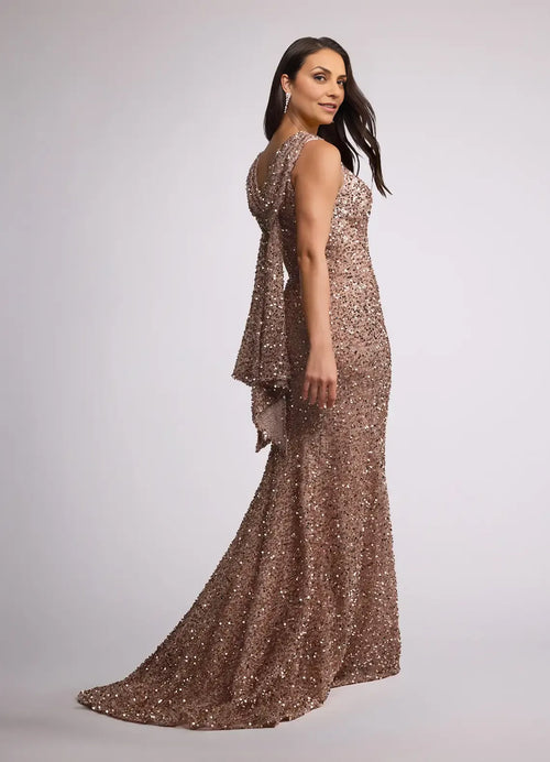 Beautiful Elegant Sequins Mermaid Scoop Neck Sleeveless Mother of the Bride Dress