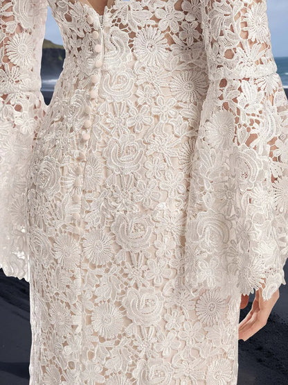 Elegant Red Applique Mermaid Scoop-Neck Long-Sleeve Classic-Back Floor-Length Wedding Dress