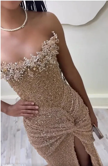 Elegant Red Sequin Mermaid Strapless Classic-Sleeve Classic-Back Floor-Length Bridesmaid Dress
