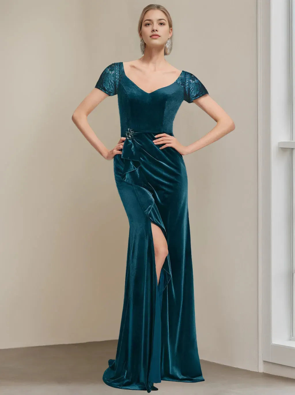 Mermaid V-Neck Short Sleeves Floor-Length Mother of the Bride Dresses with Ruffles & Appliques