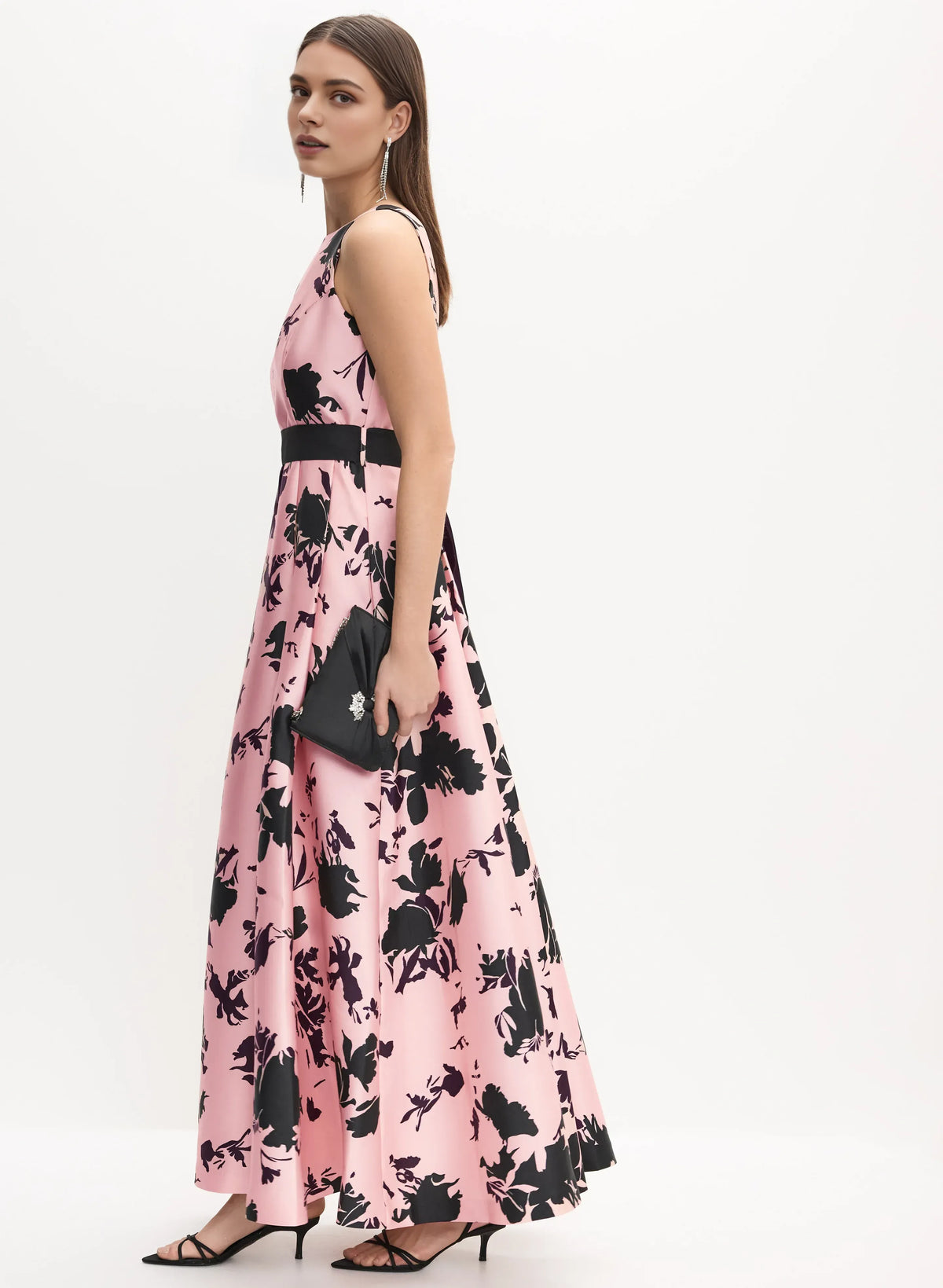 Beautiful Timeless Elegant Black Satin A-Line High Neck Sleeveless Floor-Length Prom Dress