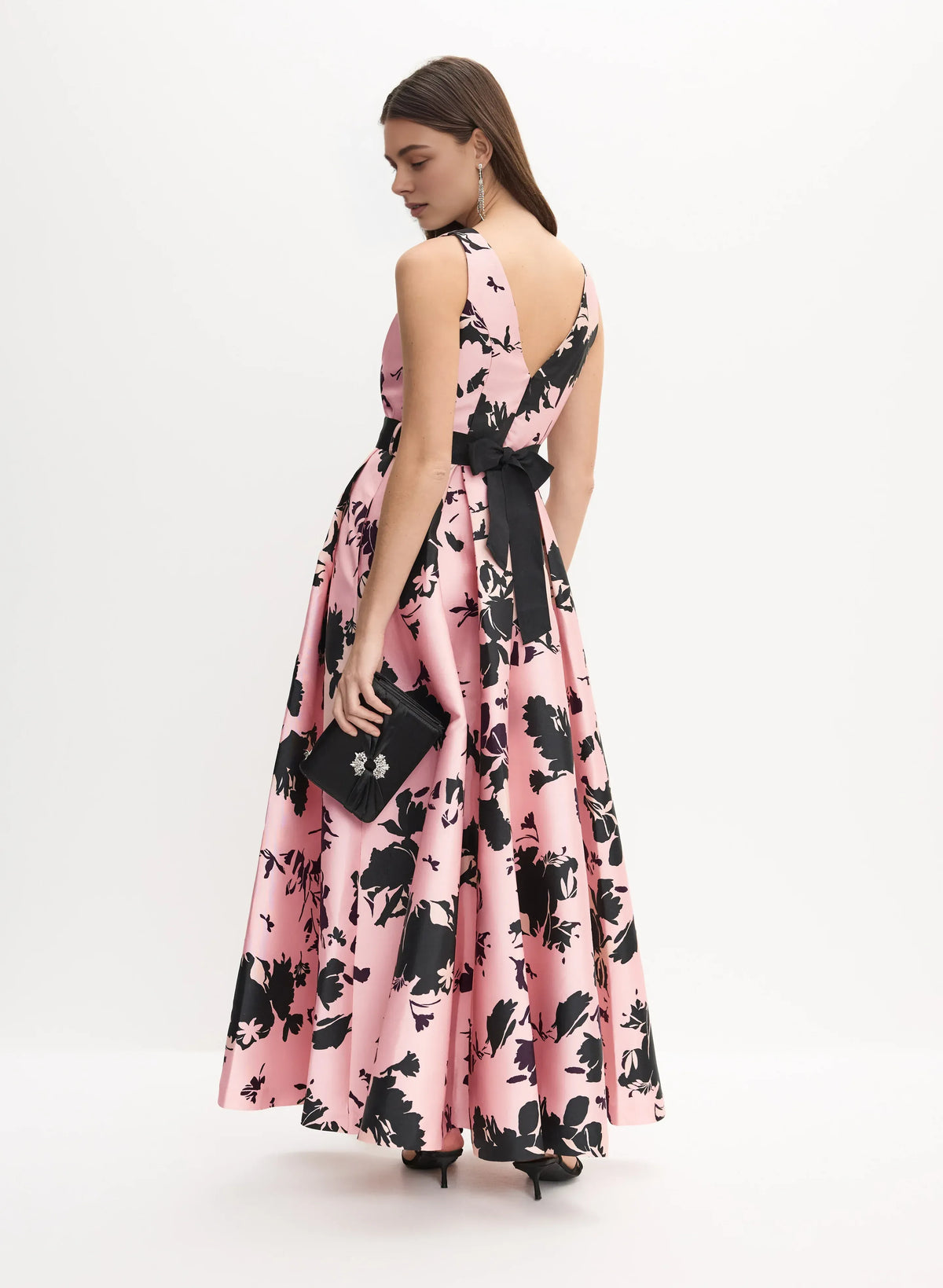 Beautiful Timeless Elegant Black Satin A-Line High Neck Sleeveless Floor-Length Prom Dress