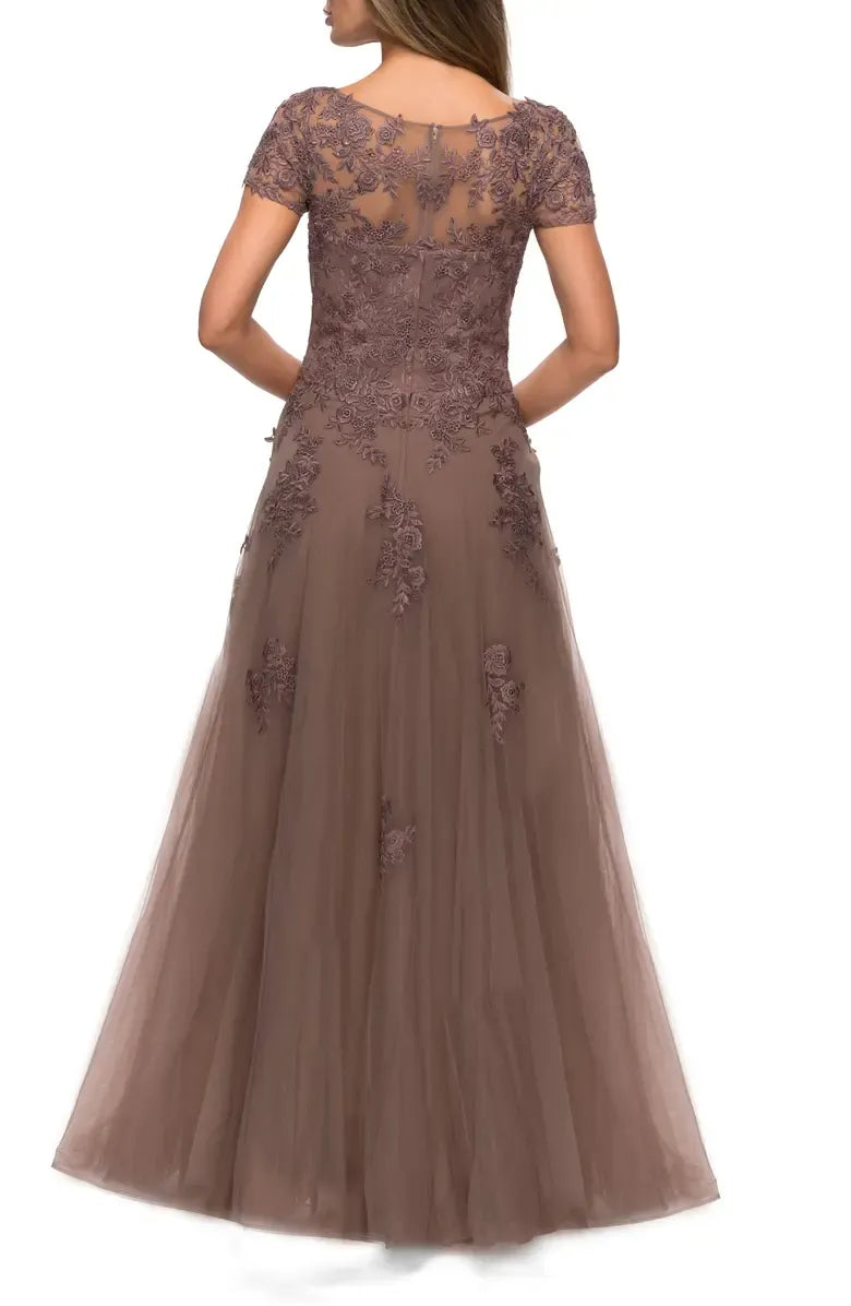 Elegant Red Tulle A-Line Scoop Neck Short Sleeve Floor-Length Mother of the Bride Dress