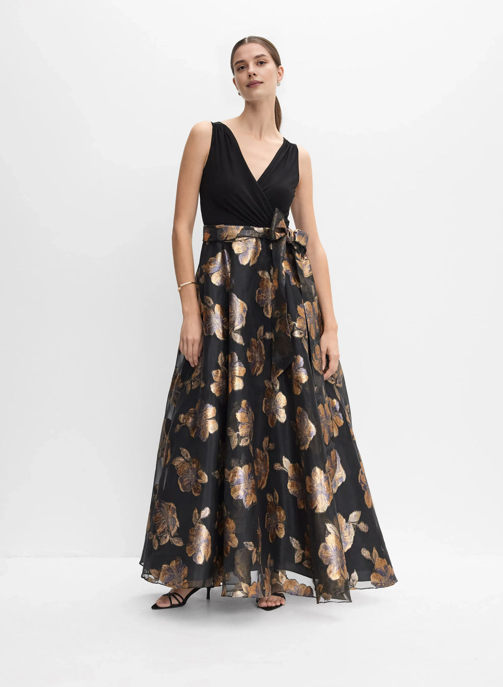 Special Occasion Sophisticated Graceful Stylish Refined Elegant Gold A-Line Sleeveless Floor-Length Prom Dress