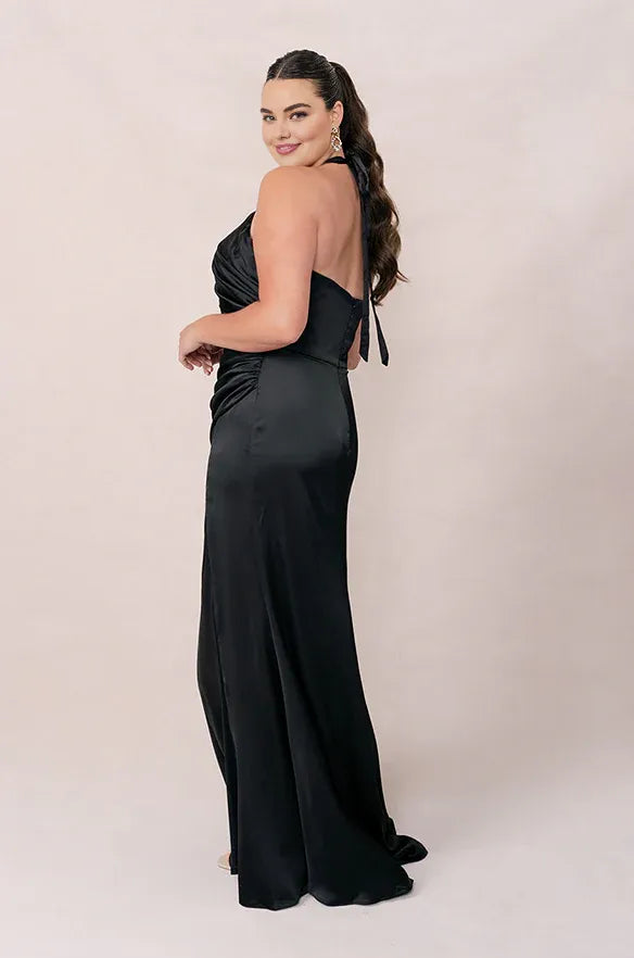 Graceful Stylish Refined Elegant Black Satin Sheath Halter Sleeveless Floor-Length Prom Dress