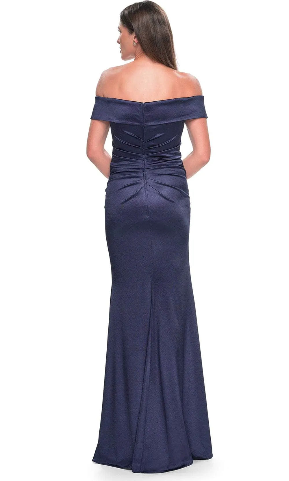 Navy Blue Off - Shoulder Evening Gown with Cross Draped Bodice and Mermaid Silhouette for Formal Occasions