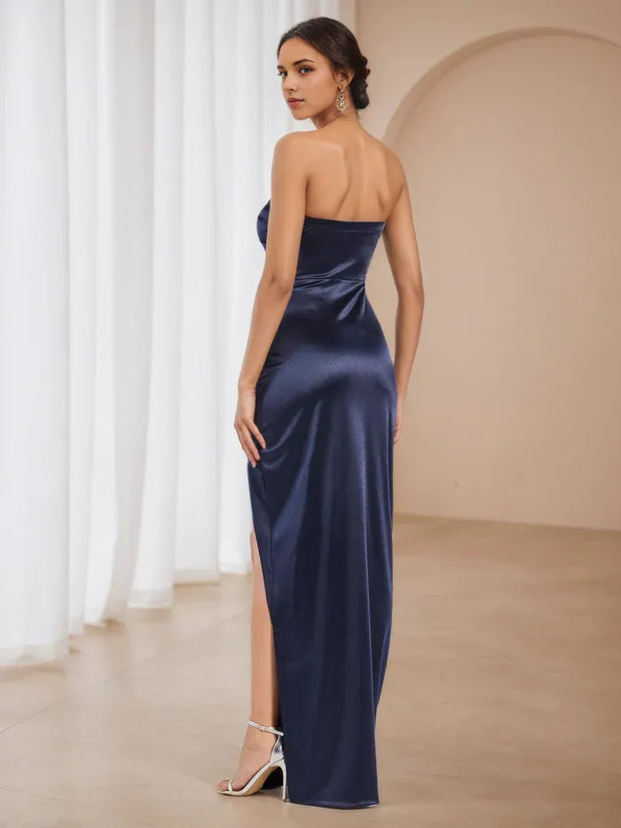 Navy Blue Strapless Prom Dress Ruched Detailing Side Slit for Timeless Gala Elegance