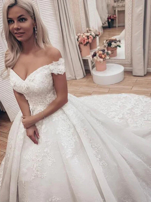 Sweetheart Off The Shoulder Ball Gown Wedding Dresses With Chapel Train