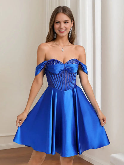 Elegant Red Applique A-Line Off-the-Shoulder Sleeveless Lace-Up-Back Mini-Length Homecoming Dress