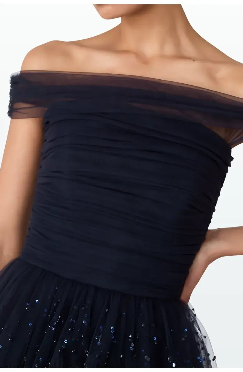 Stylish Refined Beautiful Timeless Elegant Navy Blue Tulle A-Line Floor-Length Prom Dress