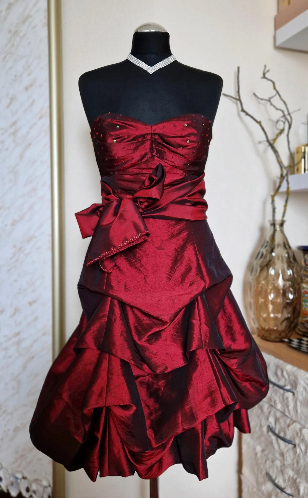 Burgundy Pretty A-Line Strapless Beaded Bow Taffeta Short Homecoming Dress