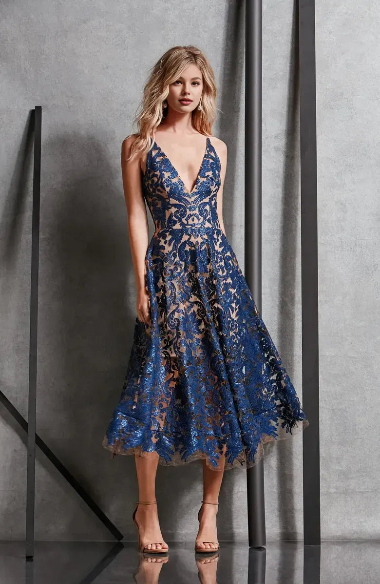 Sophisticated Graceful Stylish Refined Elegant Burgundy Sequins A-Line Sleeveless Tea-Length Prom Dress