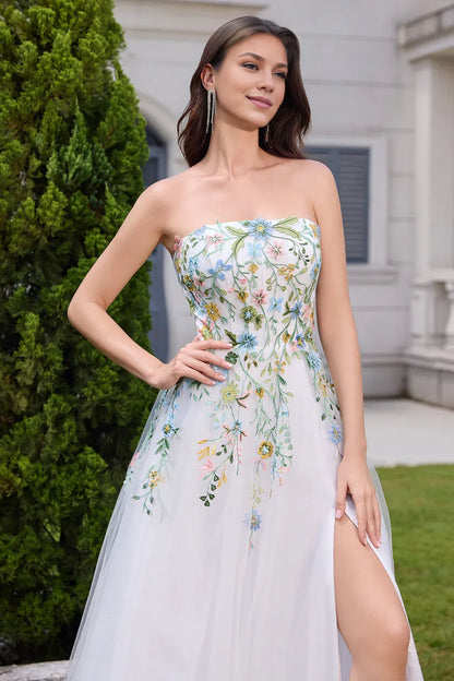 Special Occasion Sophisticated Graceful Stylish Elegant White Lace Strapless Sleeveless Wedding Dress