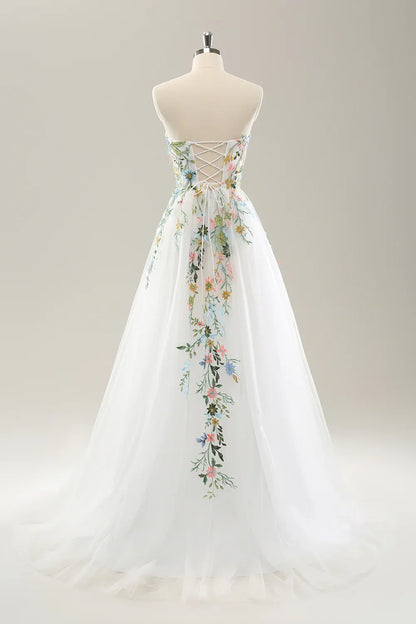 Special Occasion Sophisticated Graceful Stylish Elegant White Lace Strapless Sleeveless Wedding Dress