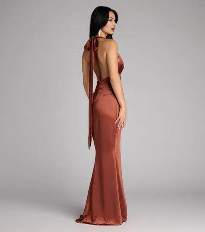 Graceful Stylish Refined Beautiful Timeless Elegant Lace Halter Sleeveless Floor-Length Prom Dress