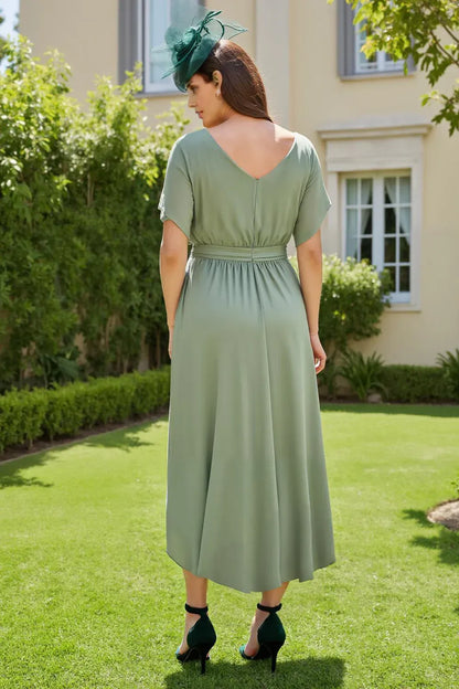 Elegant Sage Green Sheath Asymmetric Short Sleeve Short Mother of the Bride Dress
