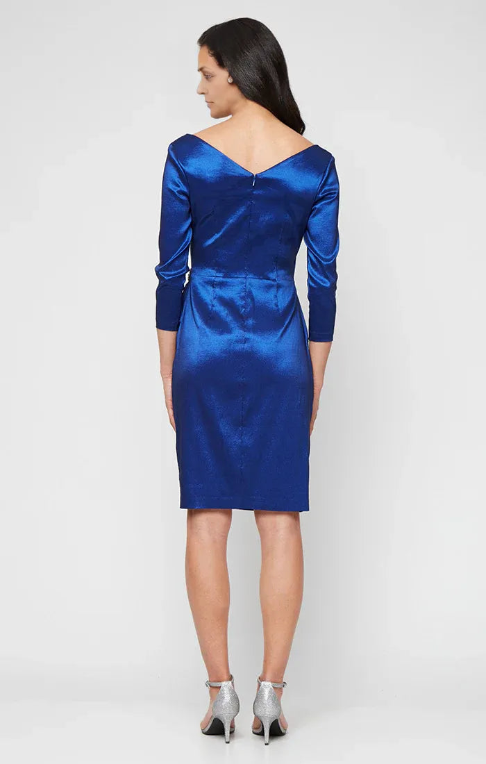 Elegant Royal Blue Satin Sheath Long Sleeve Knee-Length Mother of the Bride Dress