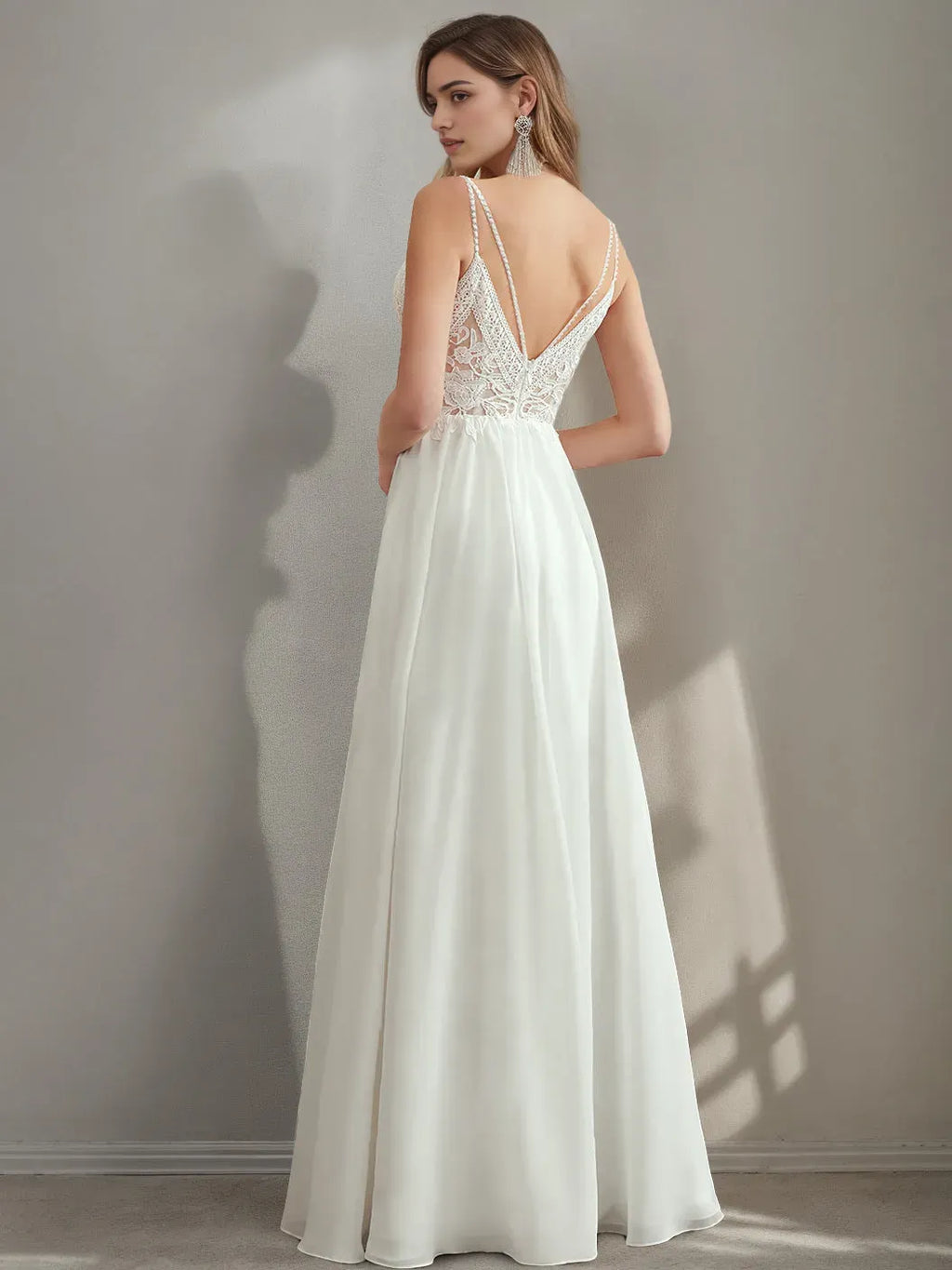 Princess Spaghetti Straps V-Neck Wedding Dress with Appliques