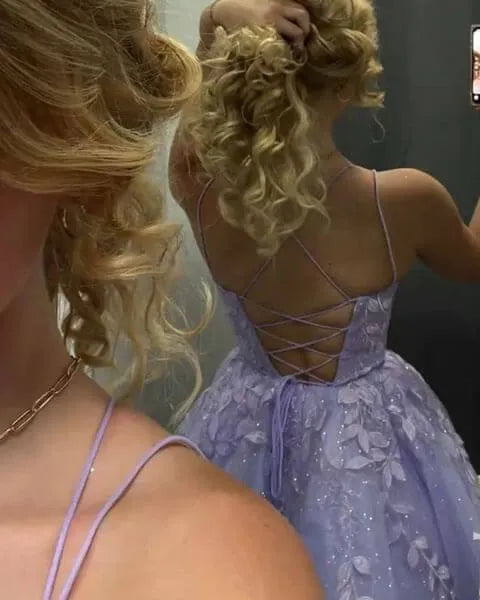Purple Appliques Spaghetti Straps Homecoming Dresses
