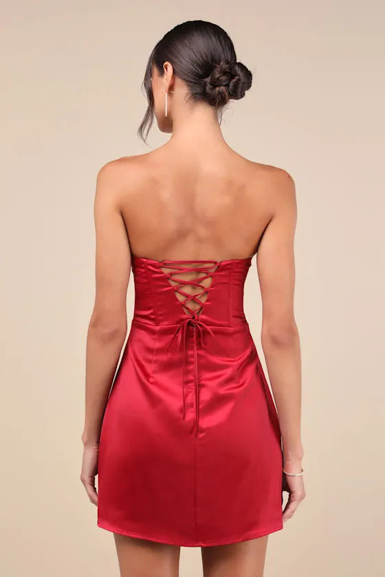 Red Strapless Homecoming Dresses Corset Bodice Bodycon Fit Dance into Elegance at Your Homecoming Celebration