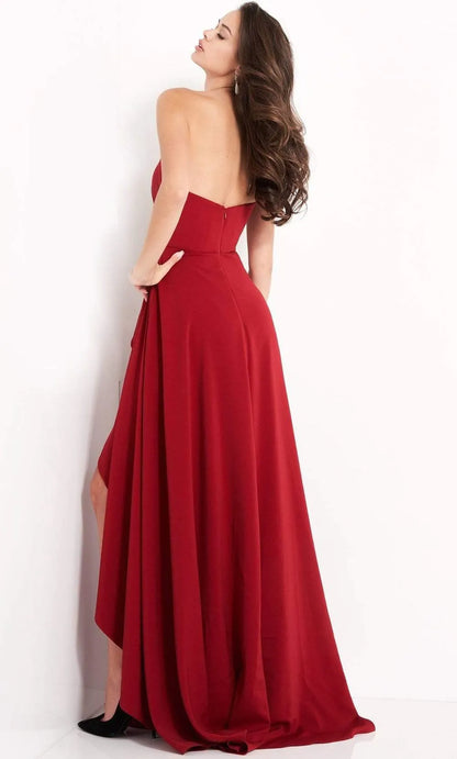 Glamorous Red Ruffled A-Line Strapless Classic-Sleeve Classic-Back Floor-Length Evening Dress