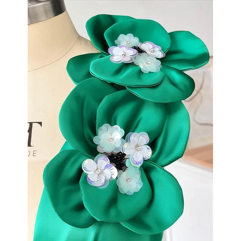 Green Retro A-line V-neck Sleeveless Floral-embellished Emerald Midi Prom Dress With Pocket