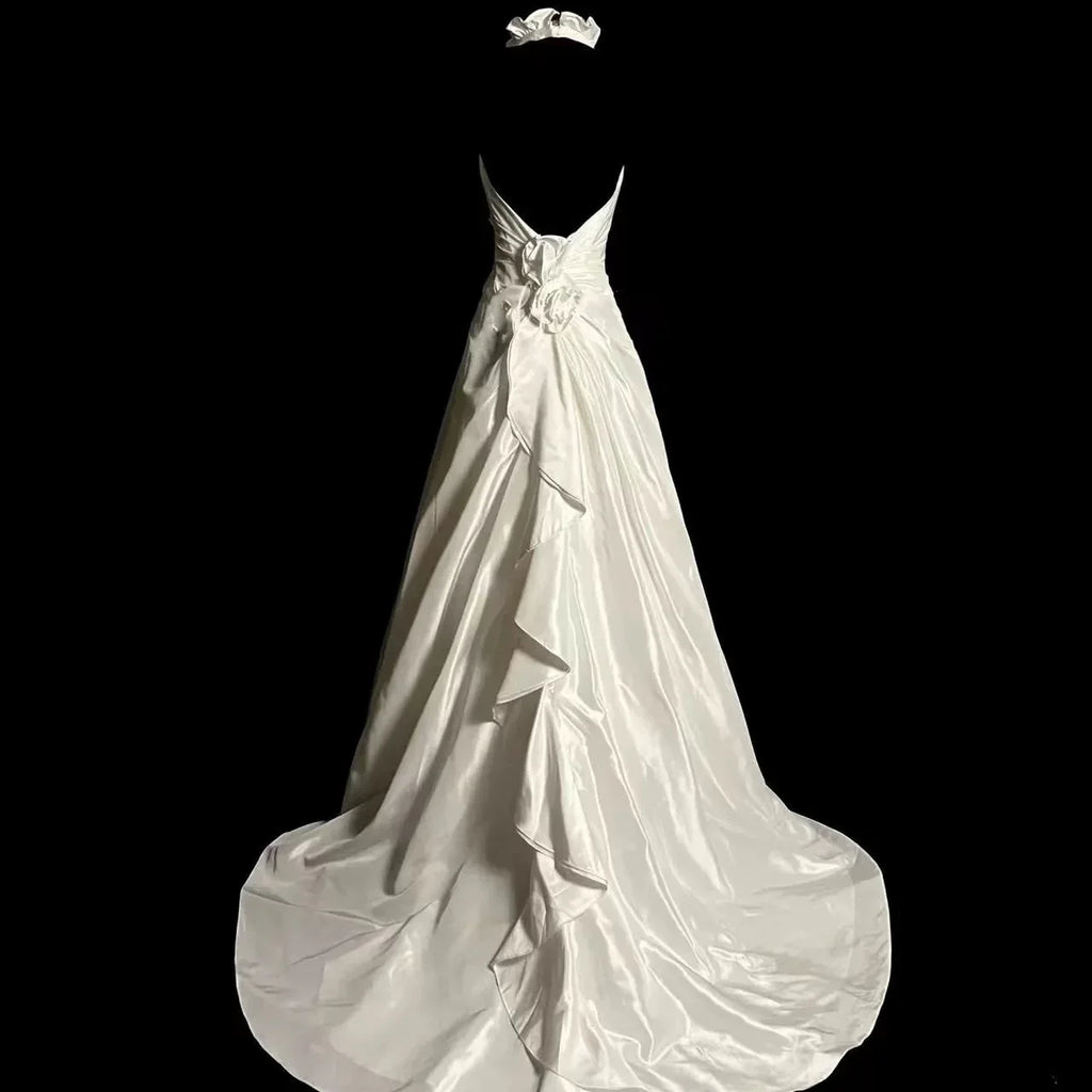 White Romantic A-Line Halter-Neck Sleeveless Ruffled Wedding Dresses