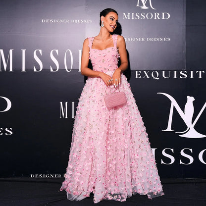 Romantic Pink Applique A-Line Square-Neck Classic-Sleeve Classic-Back Floor-Length Evening Dress