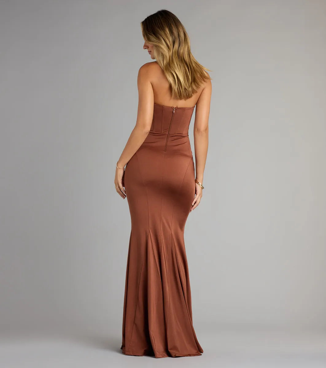 Brown Romantic Mermaid Strapless Neck Sleeveless Back Zip Floor-Length Prom Dresses with Ruched Bodice