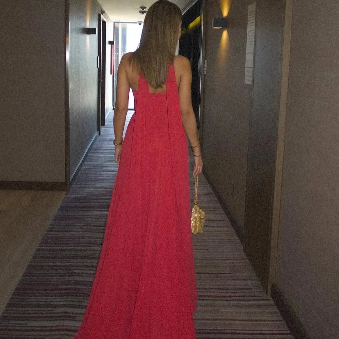 Red Romantic Halter Sleeveless Cutout Floor-Length Prom Dress