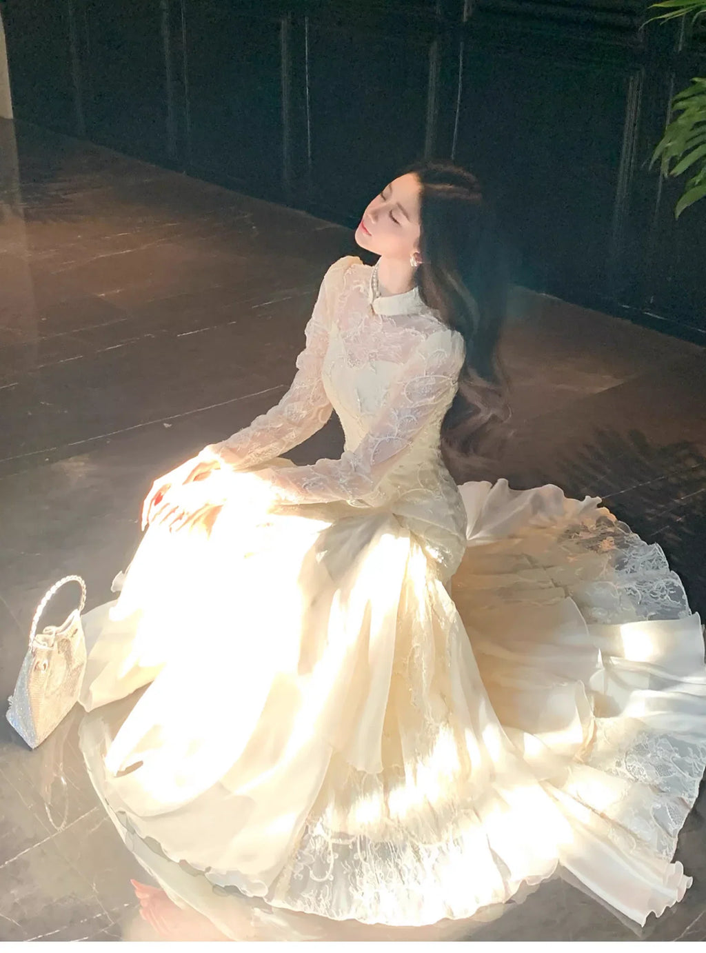 Ivory Romantic Mermaid High-Neck Long-Sleeved Long Prom Dresses